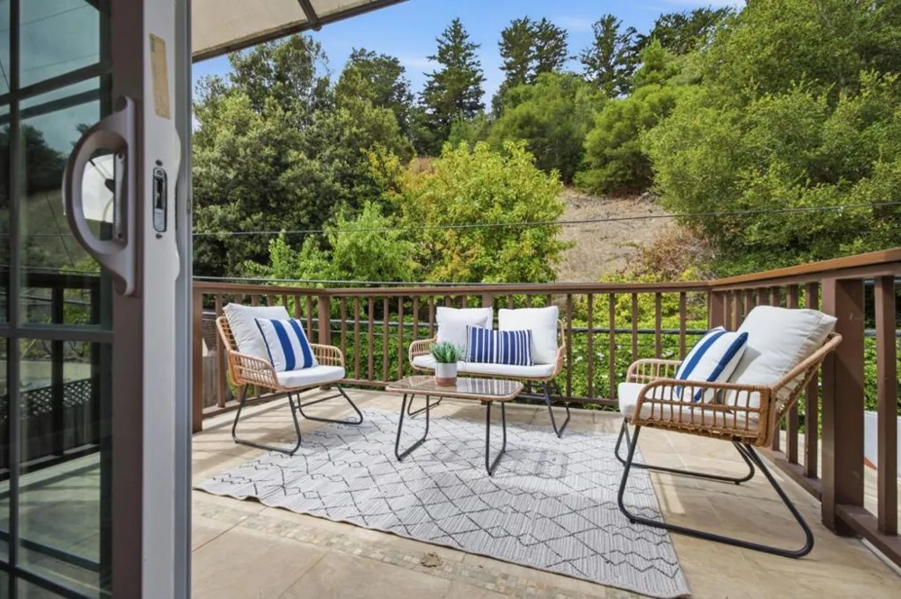 435 Madison Avenue San Bruno, CA 94066