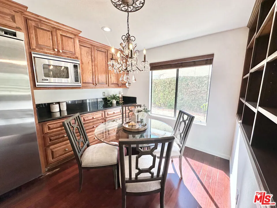 12419 Willow Hill Drive Moorpark, CA 93021