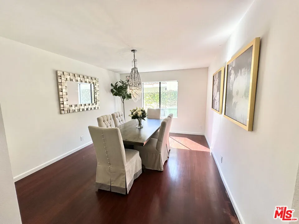 12419 Willow Hill Drive Moorpark, CA 93021