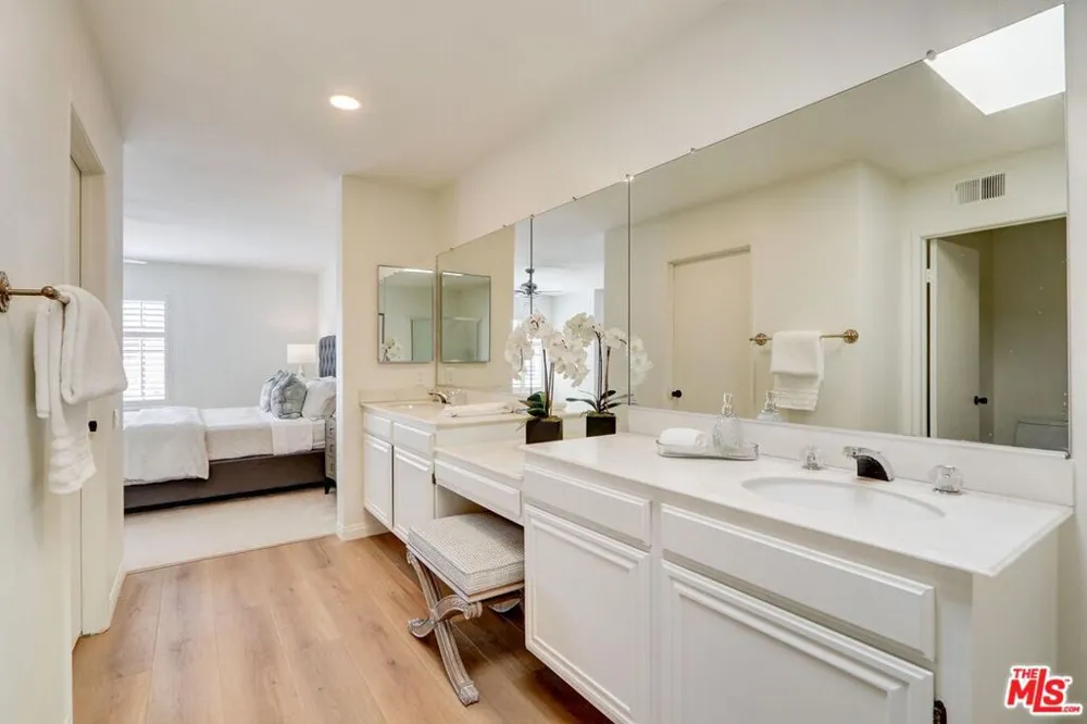 12419 Willow Hill Drive Moorpark, CA 93021