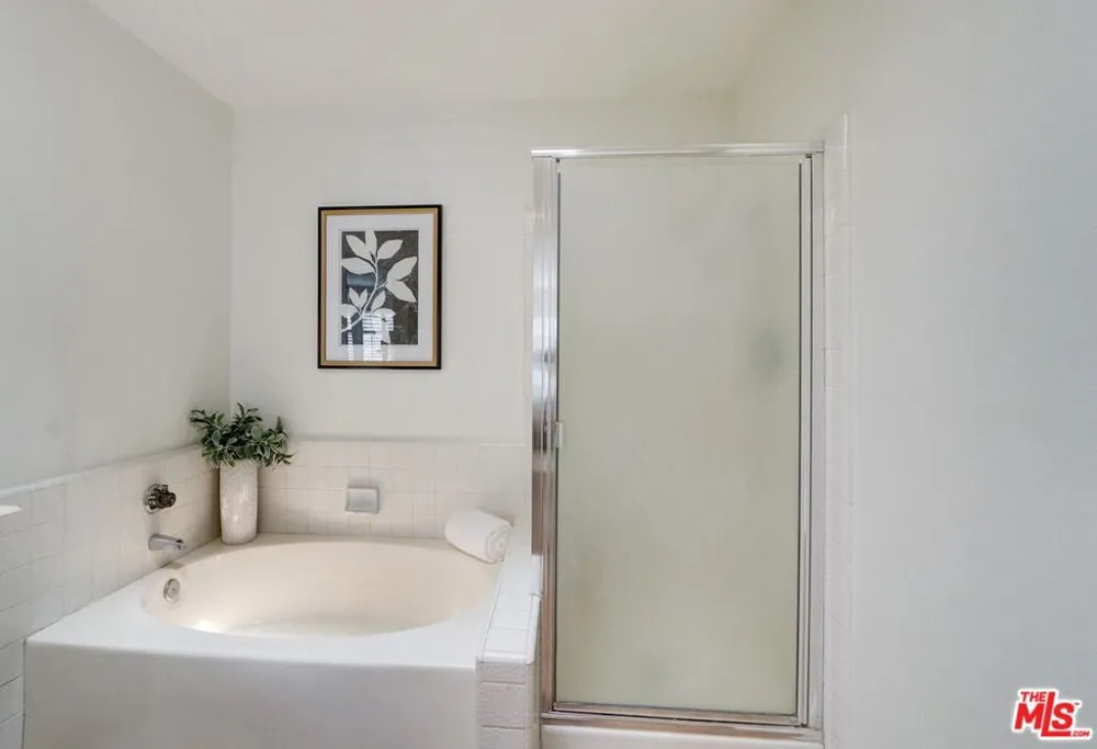 12419 Willow Hill Drive Moorpark, CA 93021