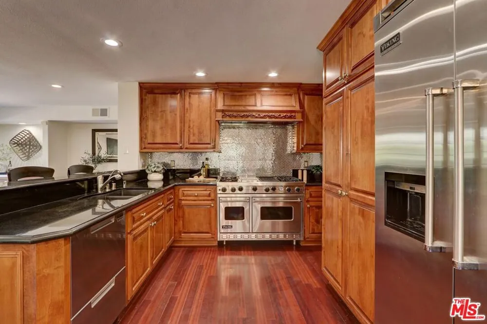 12419 Willow Hill Drive Moorpark, CA 93021