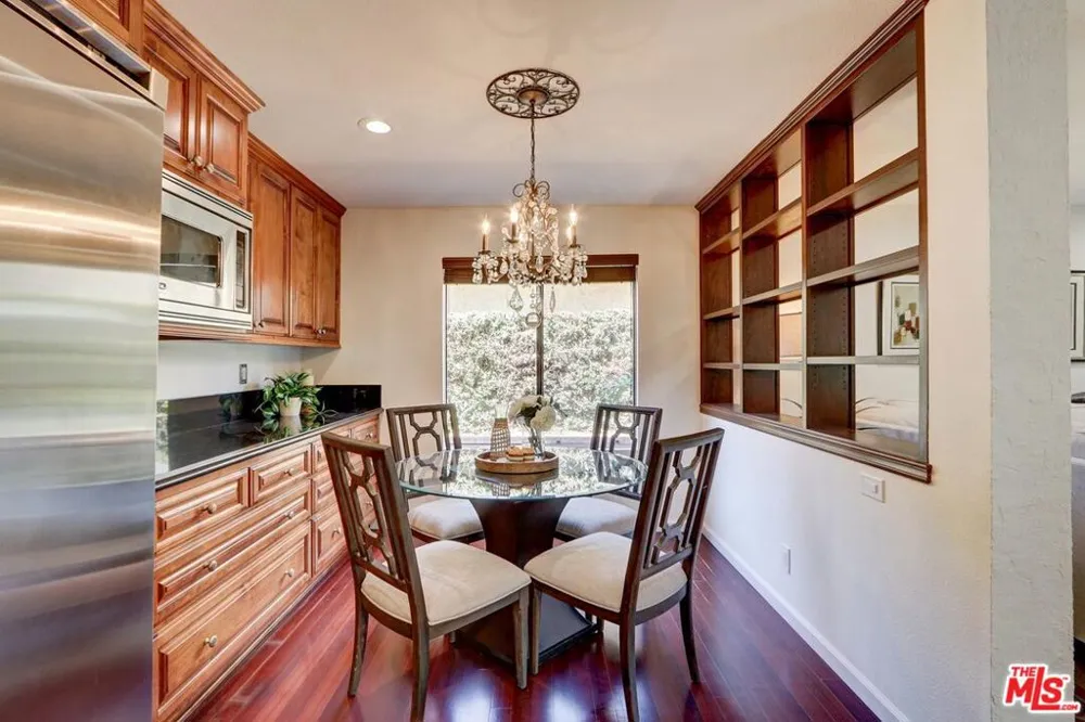 12419 Willow Hill Drive Moorpark, CA 93021