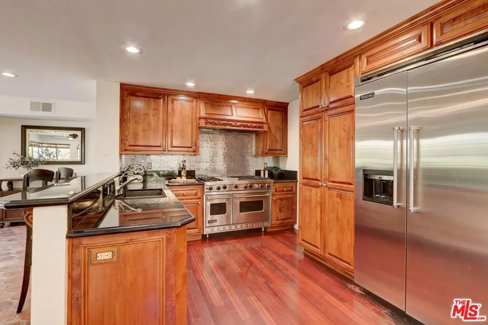 12419 Willow Hill Drive Moorpark, CA 93021