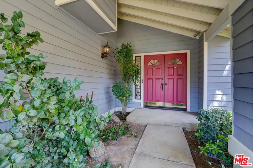 12419 Willow Hill Drive Moorpark, CA 93021