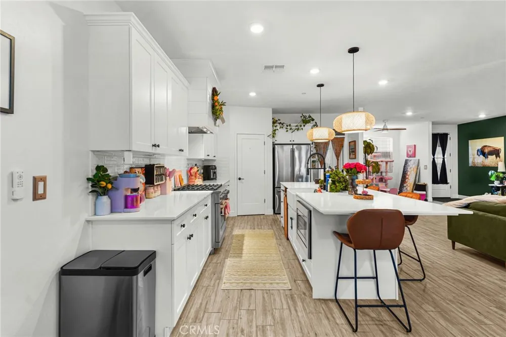 3204 Blue Creek Shafter, CA 93263