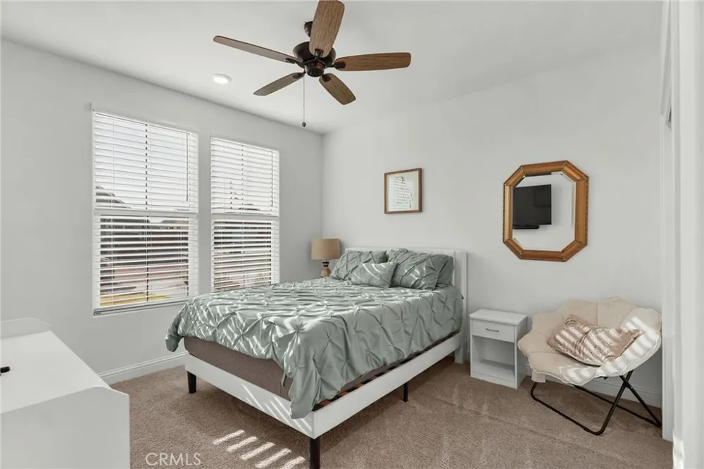 3204 Blue Creek Shafter, CA 93263