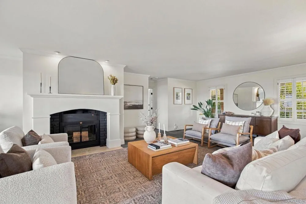 2613 Sunset Hills Escondido, CA 92025