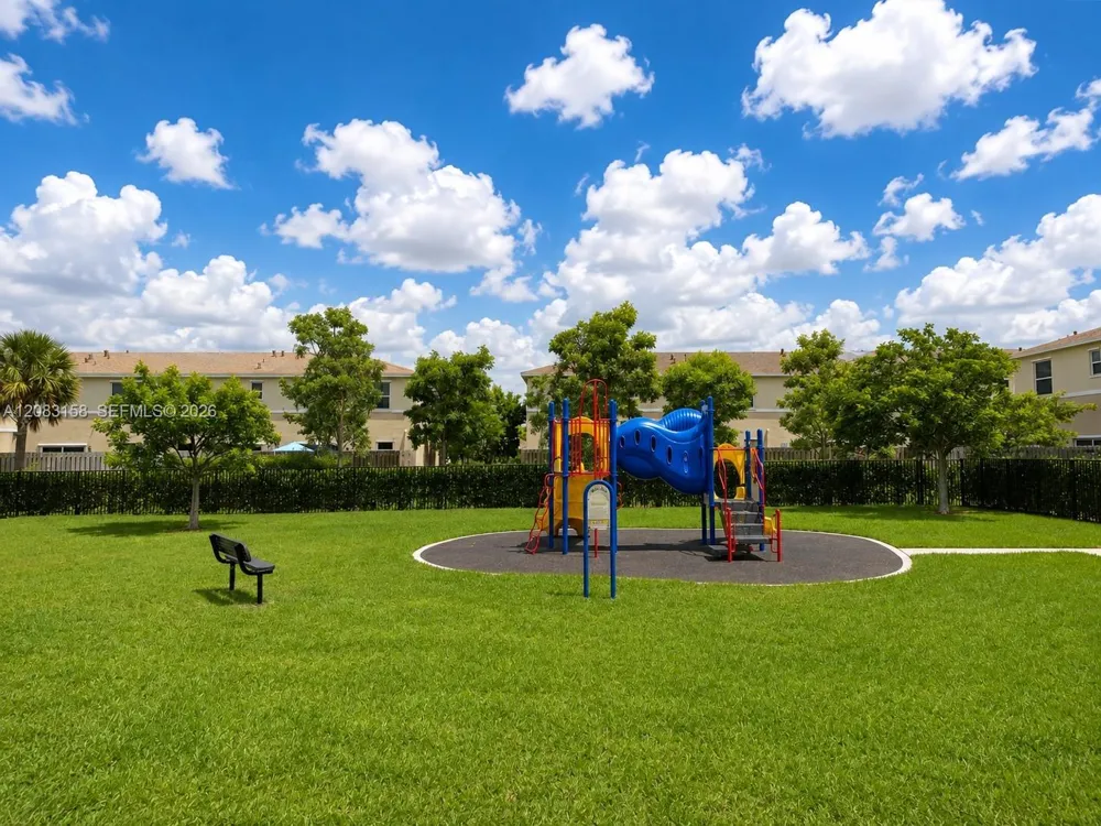 489 NE 4th St Florida City, FL 33034