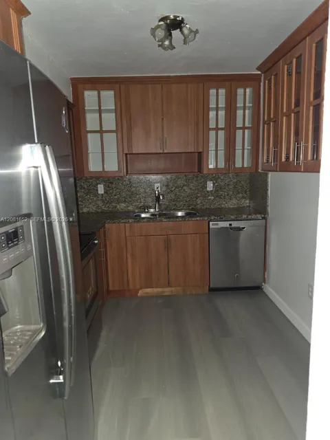 7300 NW 17th St #408