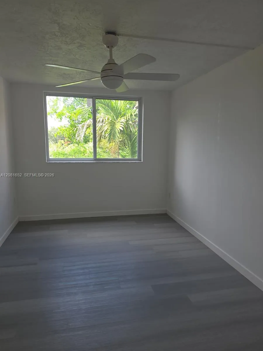 7300 NW 17th St #408 Plantation, FL 33313