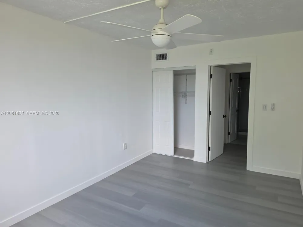 7300 NW 17th St #408 Plantation, FL 33313