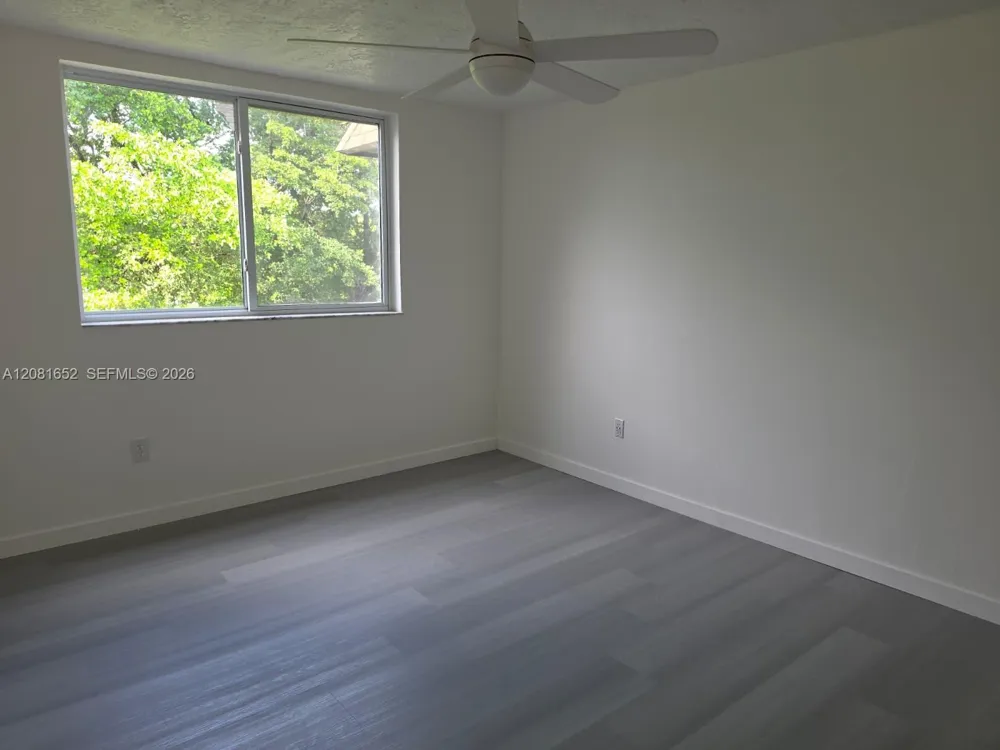 7300 NW 17th St #408 Plantation, FL 33313