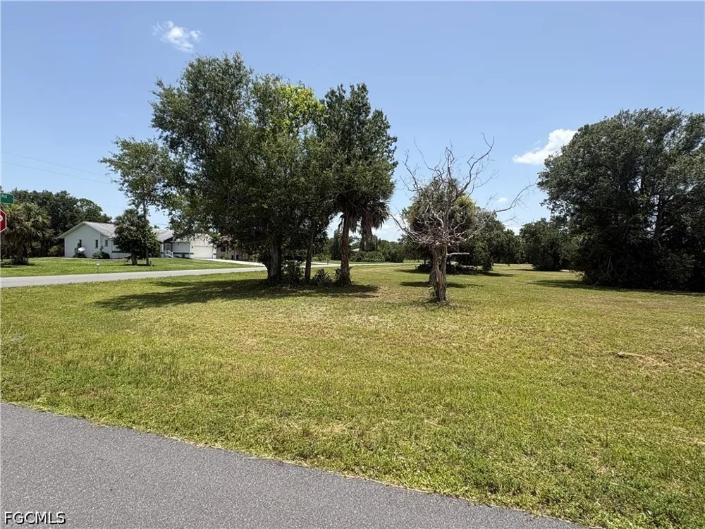 Acapulco Road Punta Gorda, FL 33955