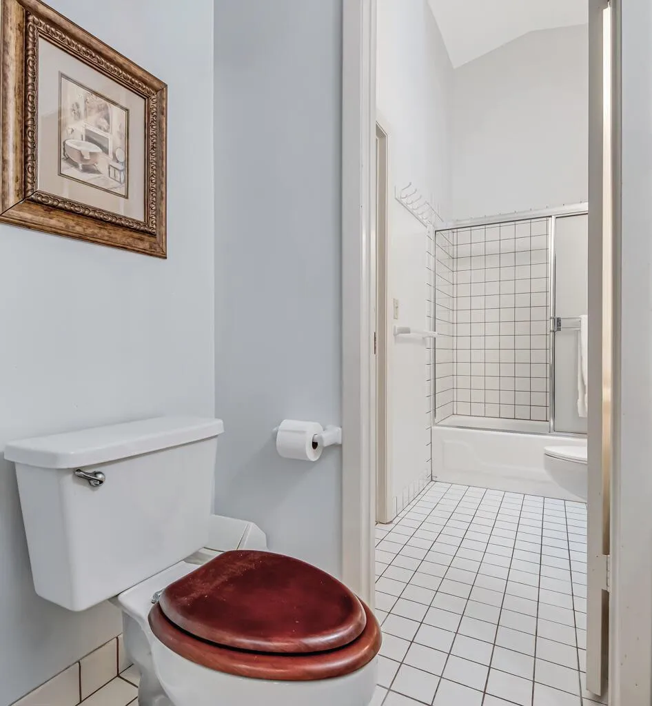 815 Andrew Redding Road #202 Lantana, FL 33462