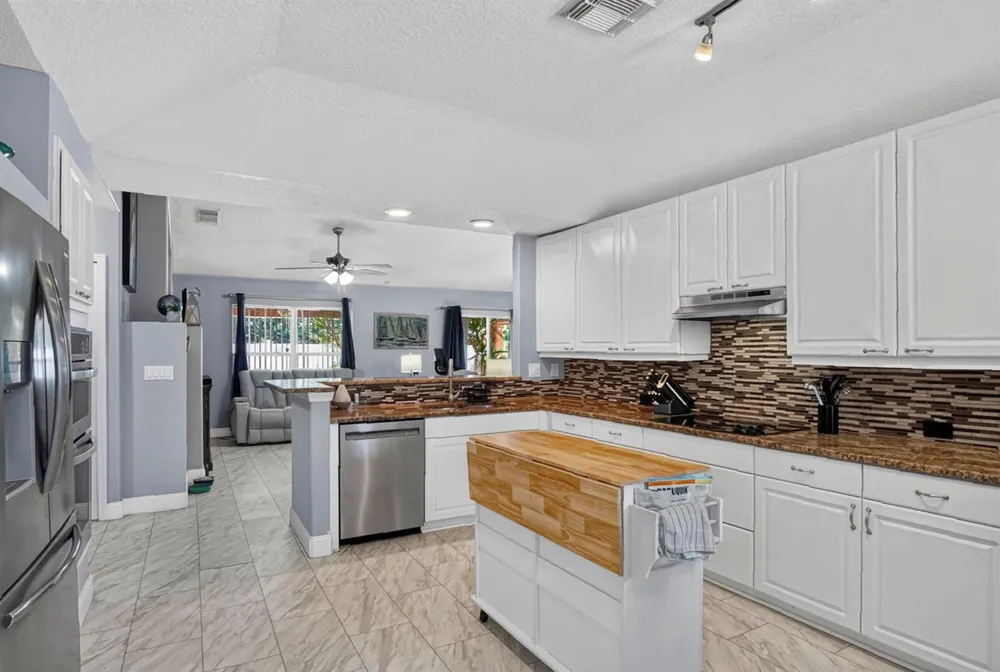 1018 SW HALEYBERRY AVENUE Port St. Lucie, FL 34953