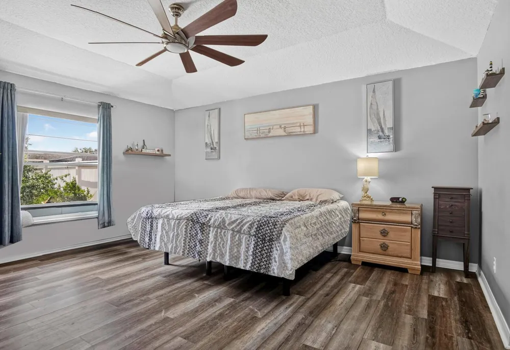 1018 SW HALEYBERRY AVENUE Port St. Lucie, FL 34953