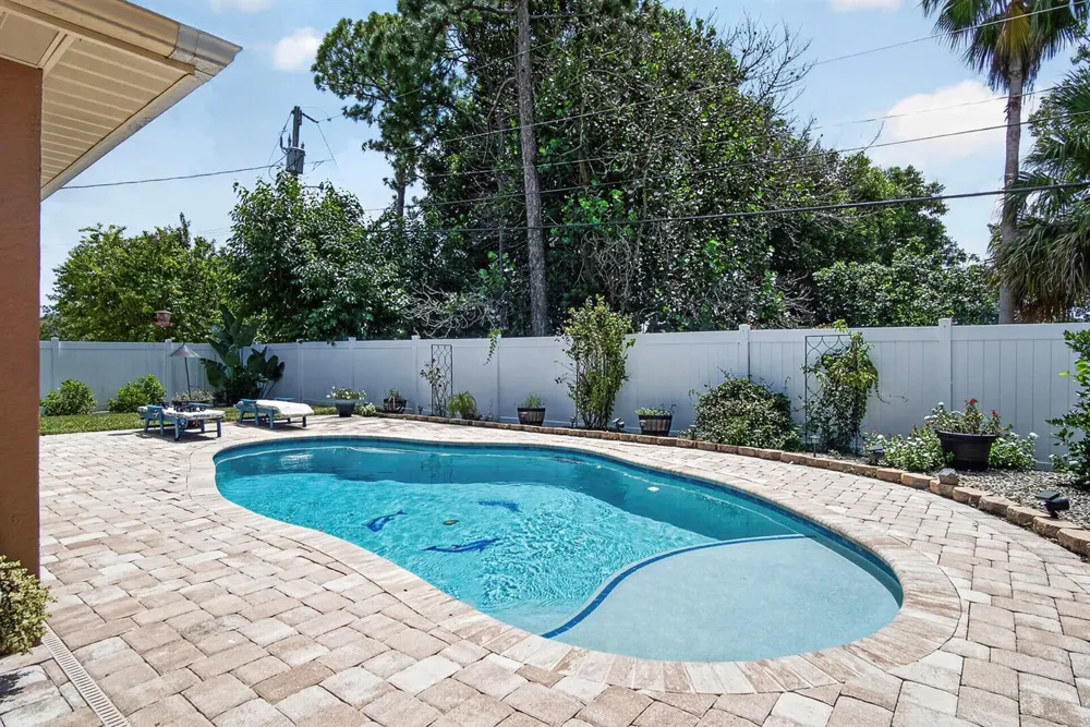 1018 SW HALEYBERRY AVENUE Port St. Lucie, FL 34953