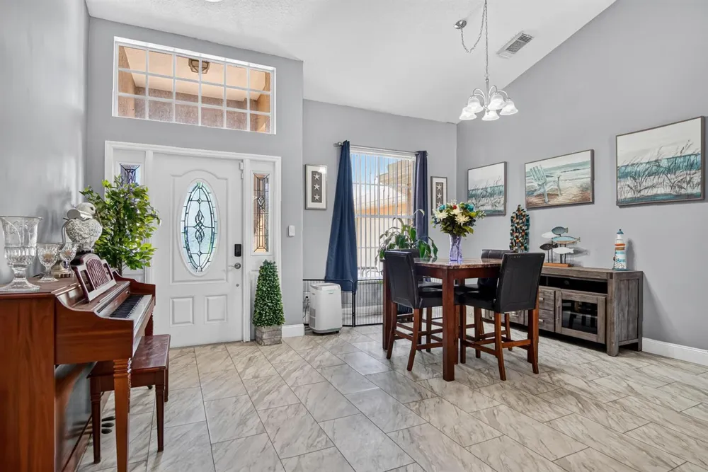 1018 SW HALEYBERRY AVENUE Port St. Lucie, FL 34953