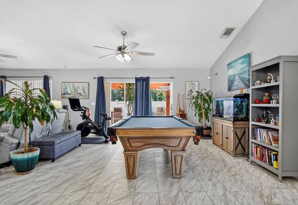 1018 SW HALEYBERRY AVENUE Port St. Lucie, FL 34953
