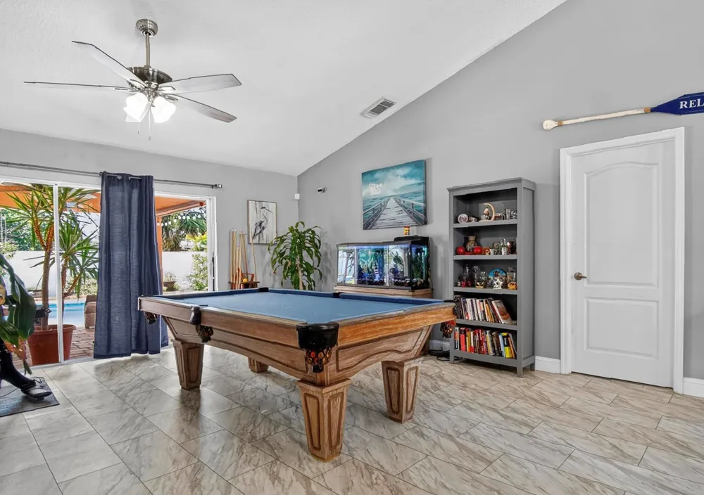 1018 SW HALEYBERRY AVENUE Port St. Lucie, FL 34953