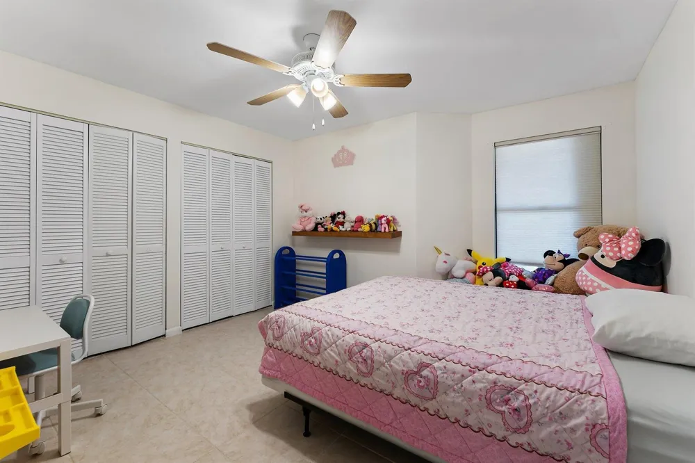 801 Kintyre Court Palm Beach Gardens, FL 33418