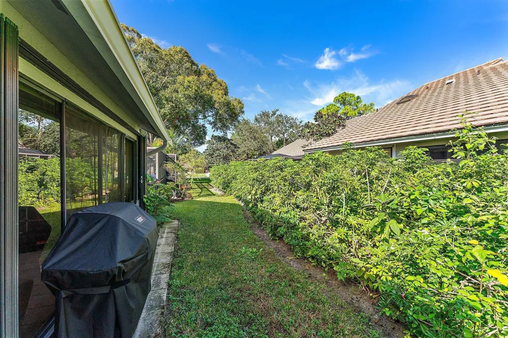 801 Kintyre Court Palm Beach Gardens, FL 33418
