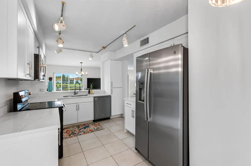 7881 WHISPERING PALMS DRIVE #101 Boynton Beach, FL 33437