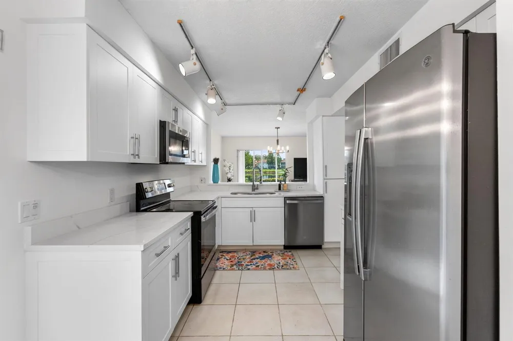 7881 WHISPERING PALMS DRIVE #101 Boynton Beach, FL 33437