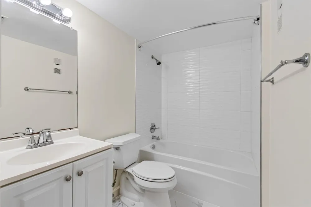 7881 WHISPERING PALMS DRIVE #101 Boynton Beach, FL 33437