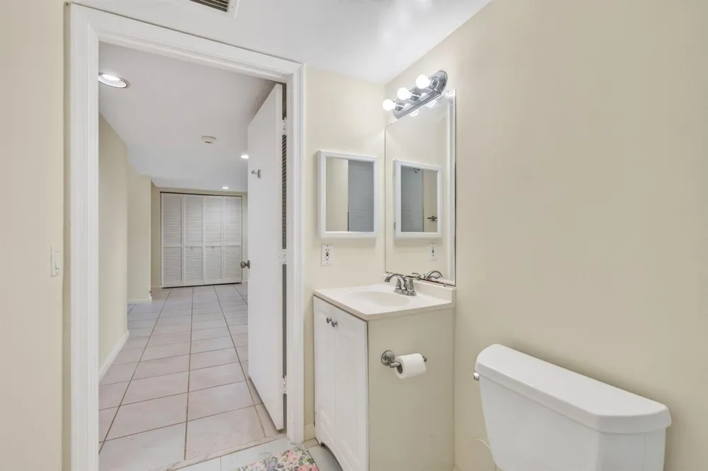 7881 WHISPERING PALMS DRIVE #101 Boynton Beach, FL 33437
