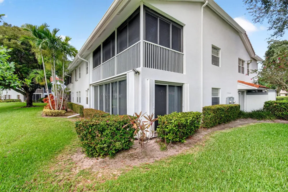 7881 WHISPERING PALMS DRIVE #101 Boynton Beach, FL 33437