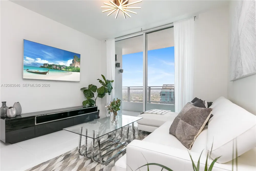 1080 Brickell Ave #3803 Miami, FL 33131