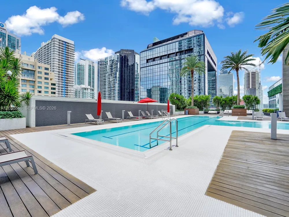 1080 Brickell Ave #3803 Miami, FL 33131