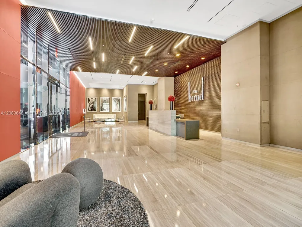 1080 Brickell Ave #3803 Miami, FL 33131