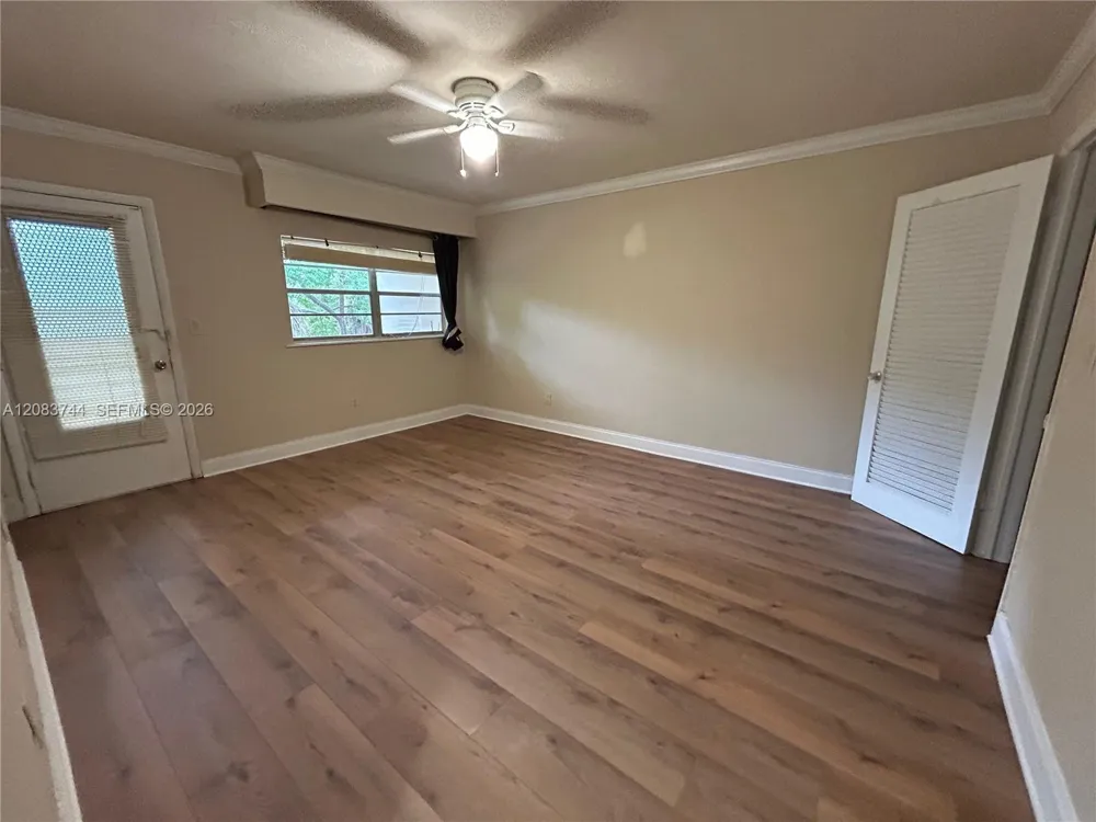 11855 NE 19th Dr #47 North Miami, FL 33181