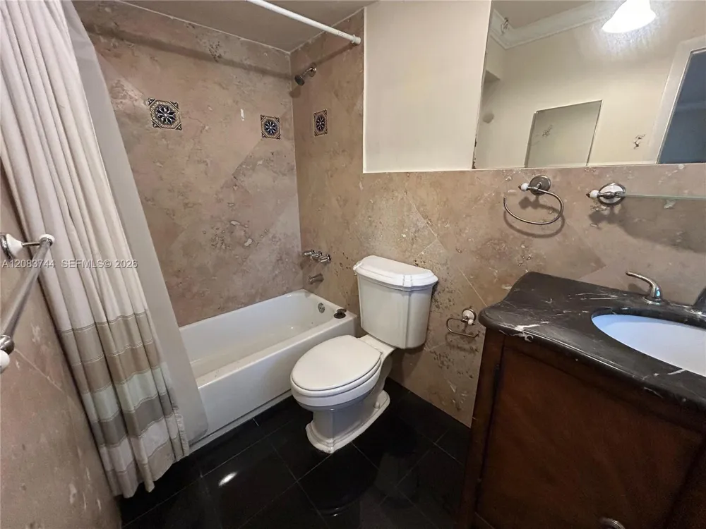 11855 NE 19th Dr #47 North Miami, FL 33181
