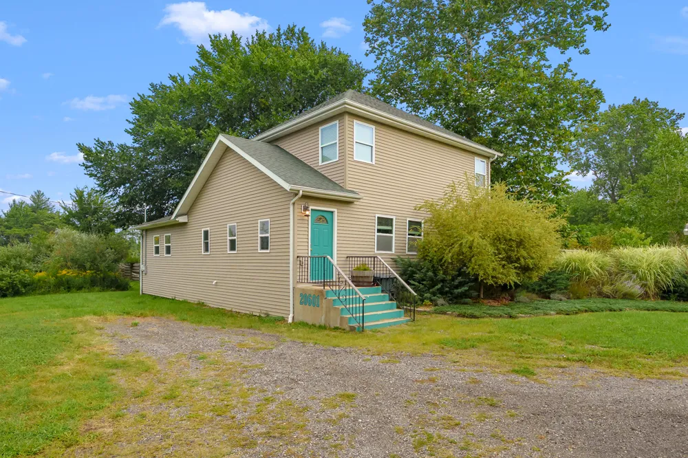 20601 M 140 Highway South Haven, MI 49090