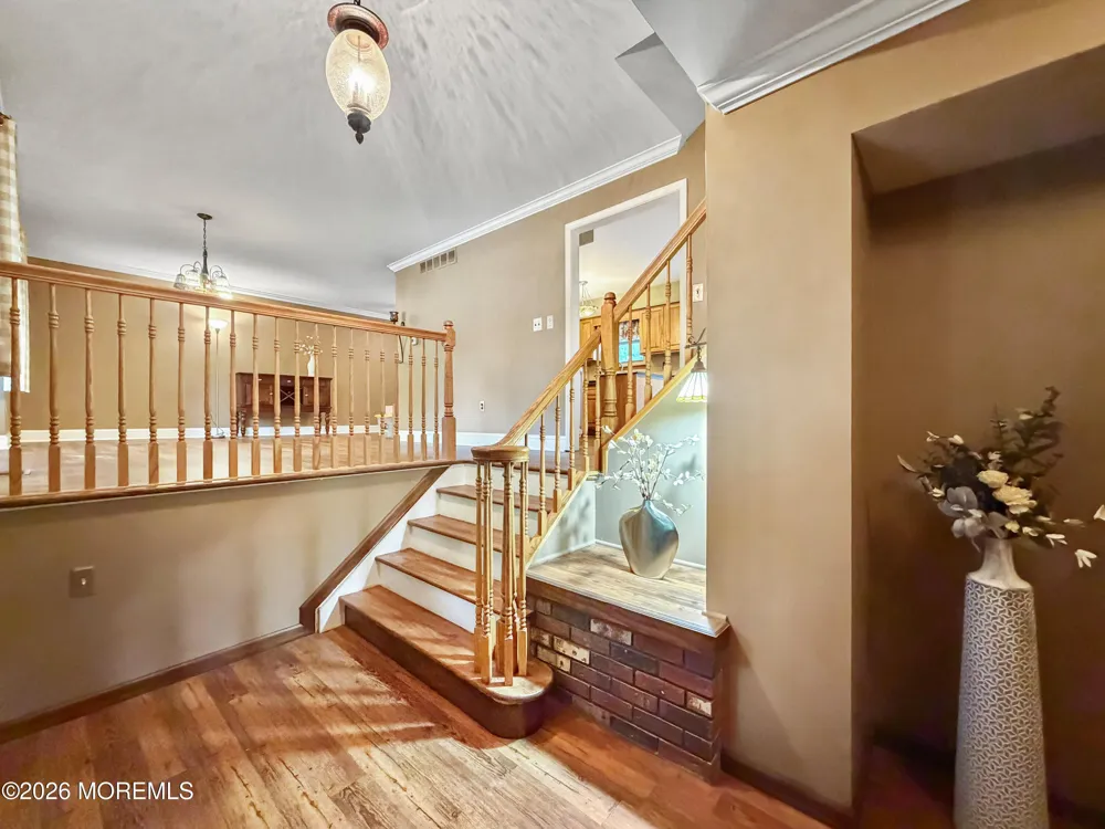 17 Feathertree Court Howell, NJ 07731