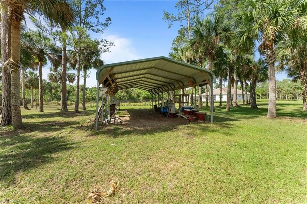 1440 8th Street NE Naples, FL 34120