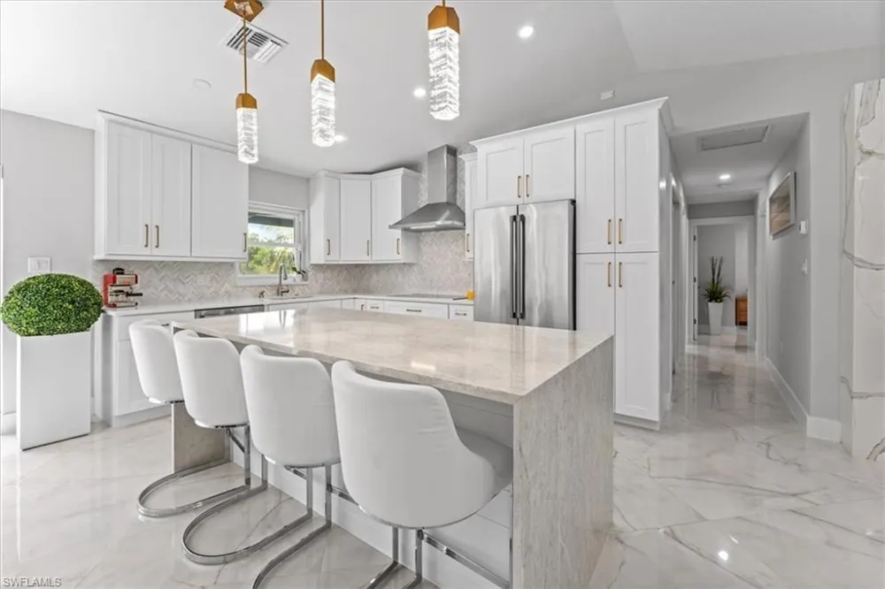 1440 8th Street NE Naples, FL 34120