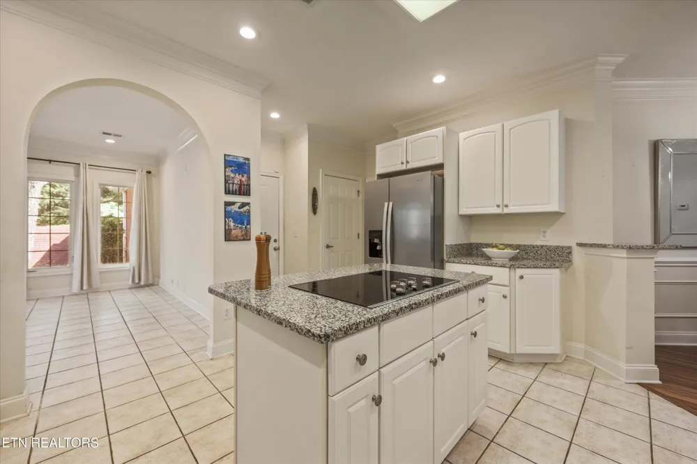 12413 Willow Ridge Lane Knoxville, TN 37934