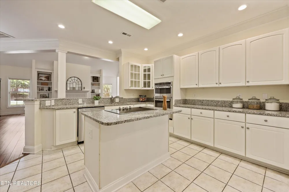 12413 Willow Ridge Lane Knoxville, TN 37934