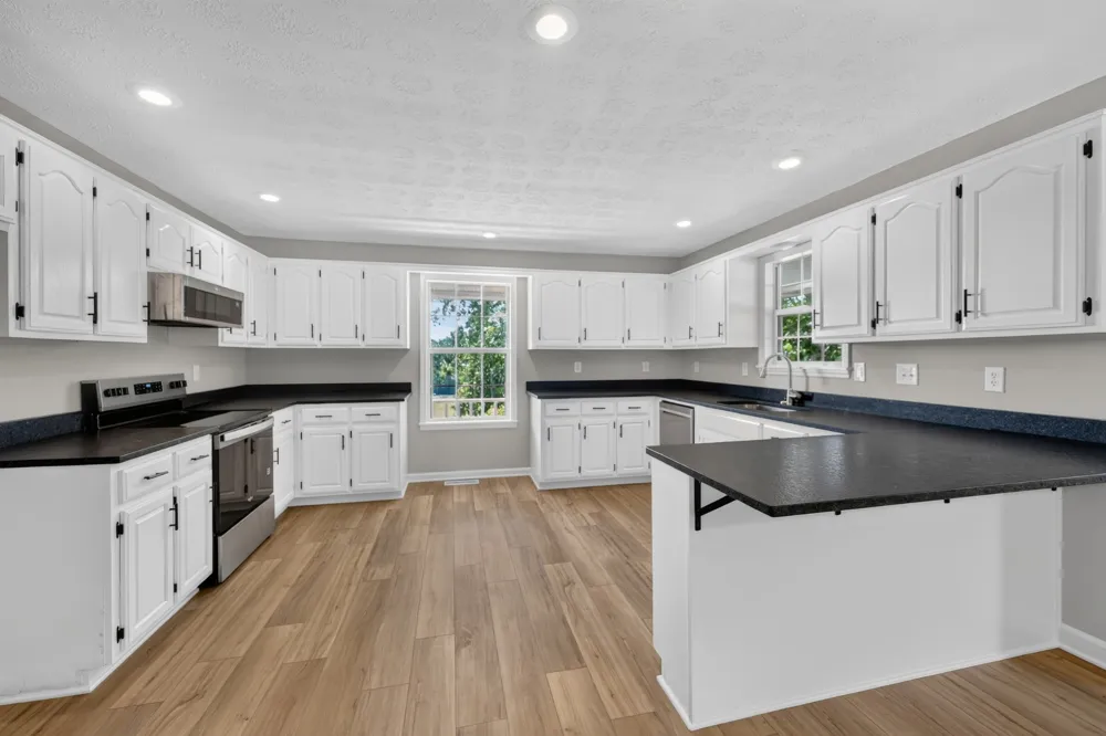 114 Tom Beasley Rd Westmoreland, TN 37186