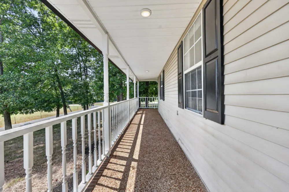 114 Tom Beasley Rd Westmoreland, TN 37186