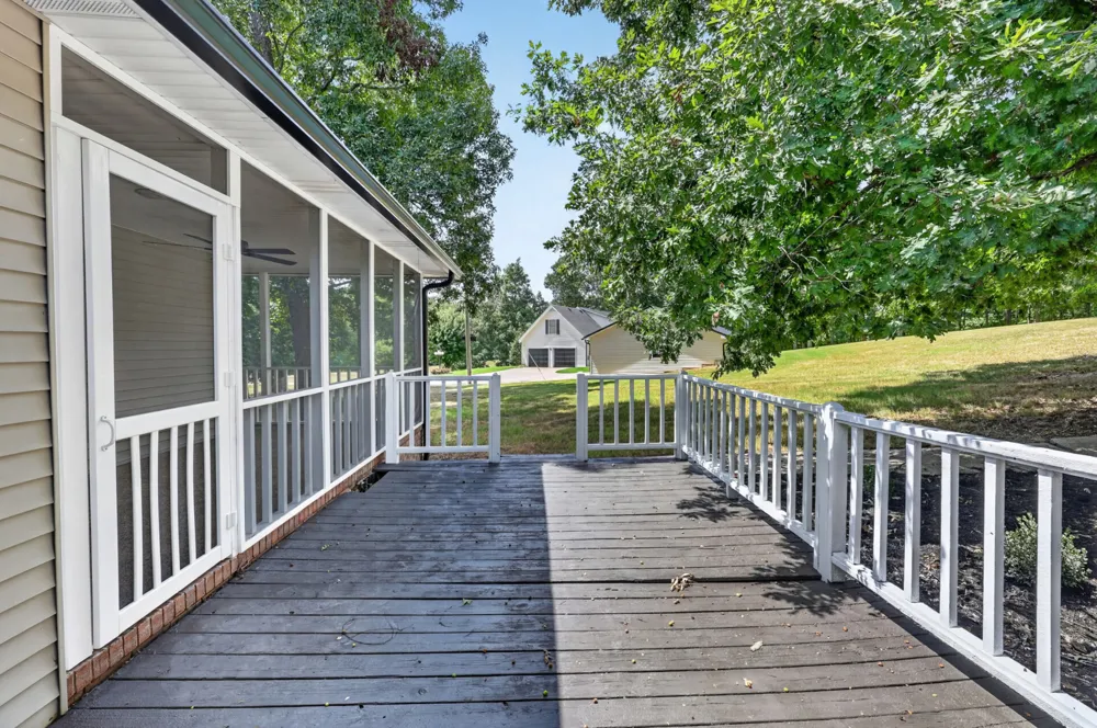 114 Tom Beasley Rd Westmoreland, TN 37186