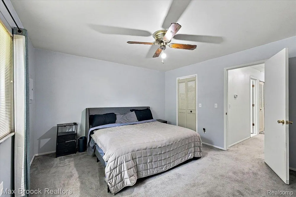 37958 Dor Sal Drive Sterling Heights City, MI 48312