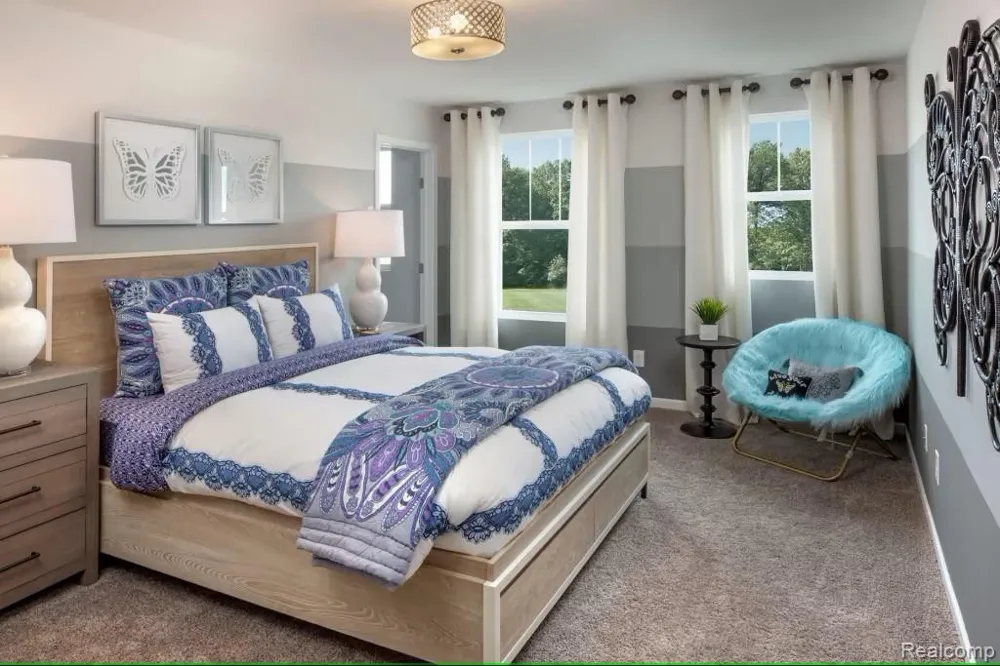 59643 Pine Valley Drive Lyon Charter Township, MI 48165