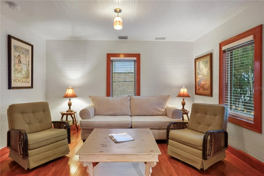 702 PASS A GRILLE WAY St Pete Beach, FL 33706