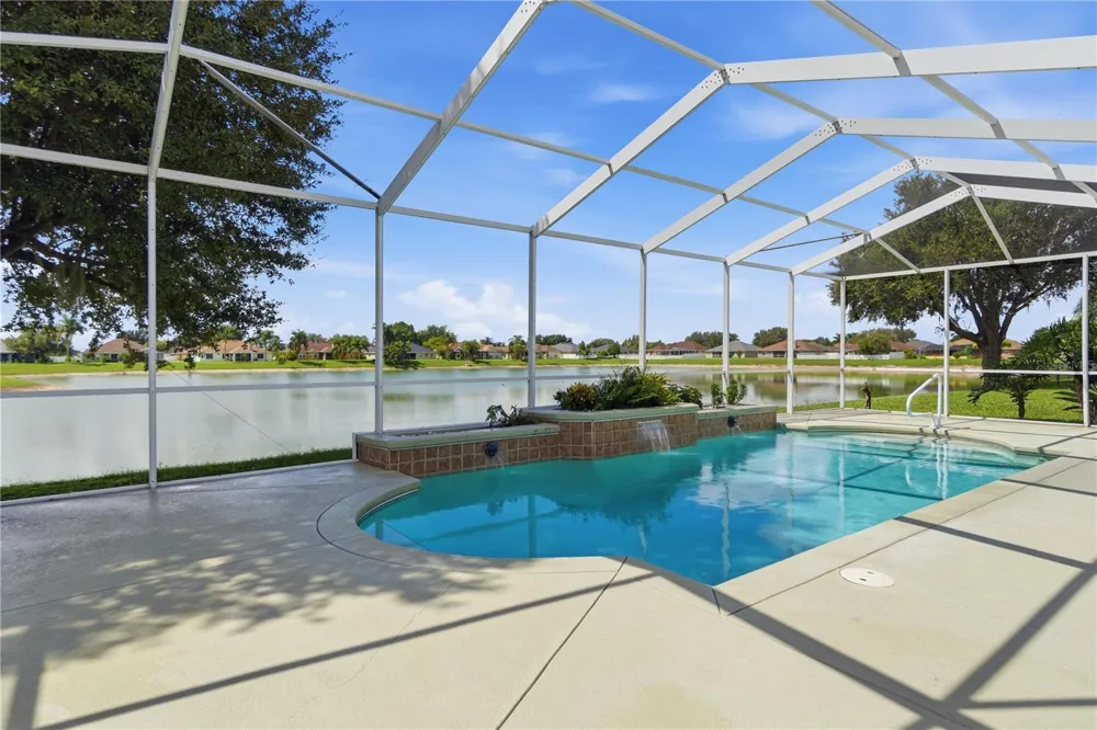 543 TERRANOVA CIRCLE Winter Haven, FL 33884